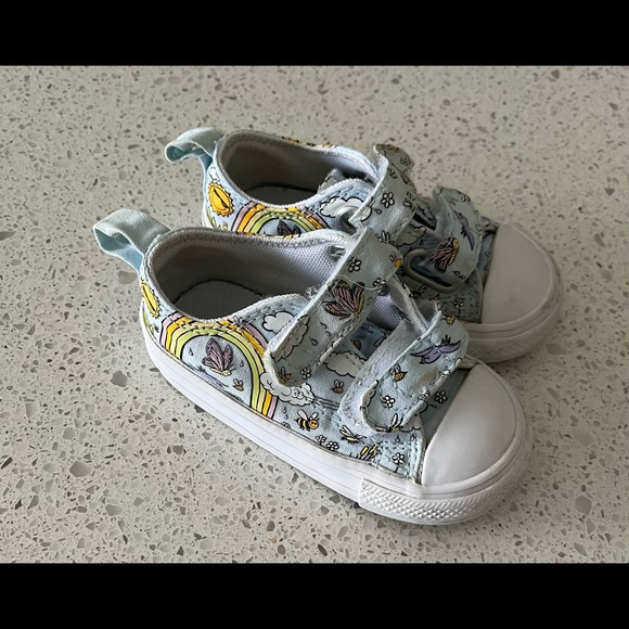 Converse sneakers - Picture 1 of 4